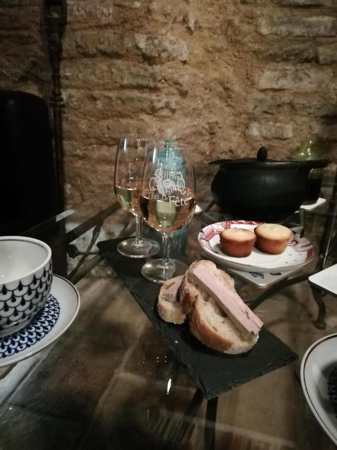 盖亚克La Lauze Et L'Anguille住宿加早餐旅馆 外观 照片